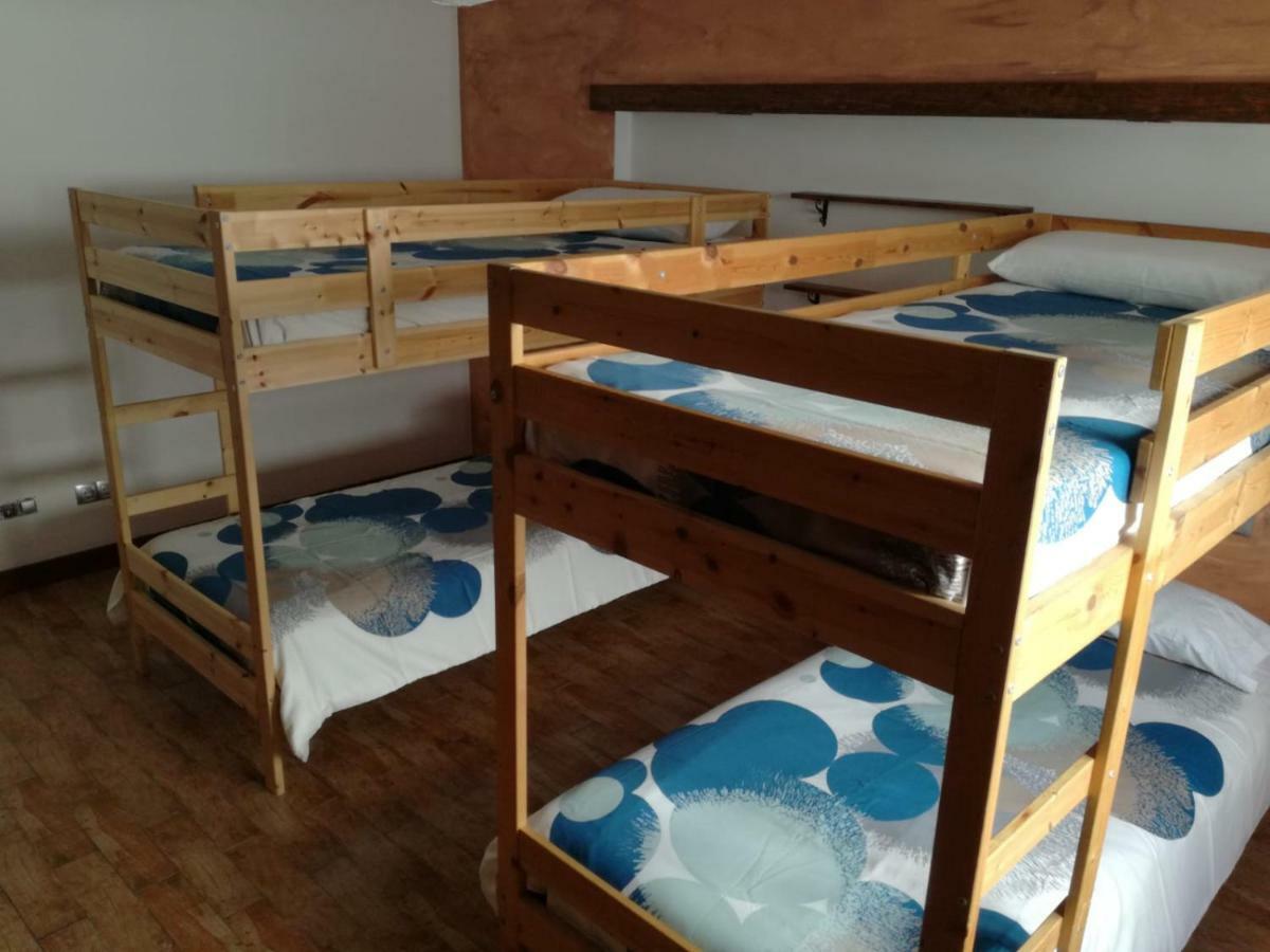 Surfhouse Hostel Famara Caleta De Famara エクステリア 写真